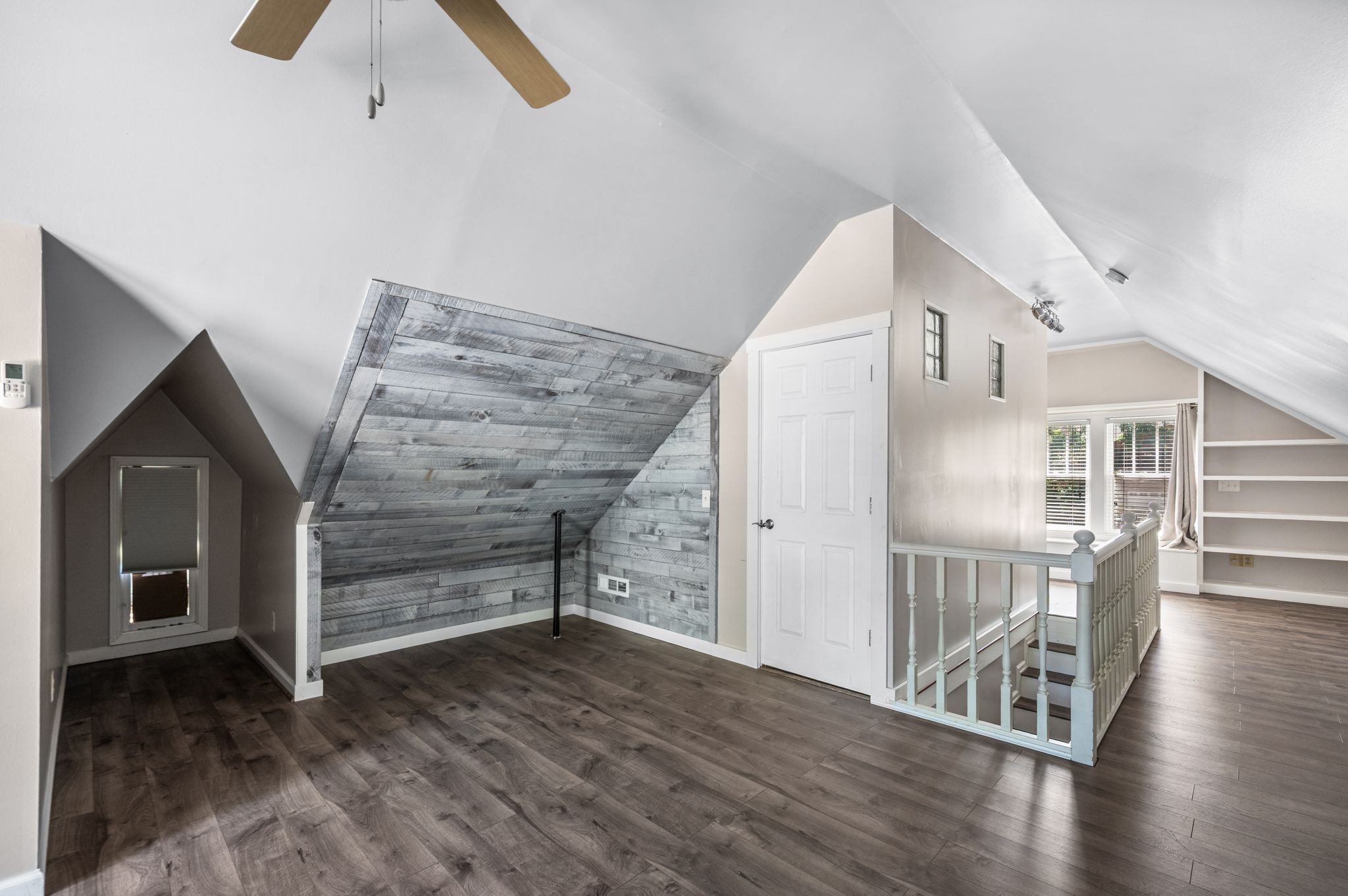 Nashville, Tennessee 37212, United States, 3 Bedrooms Bedrooms, ,2 BathroomsBathrooms,Residential,Active,201485