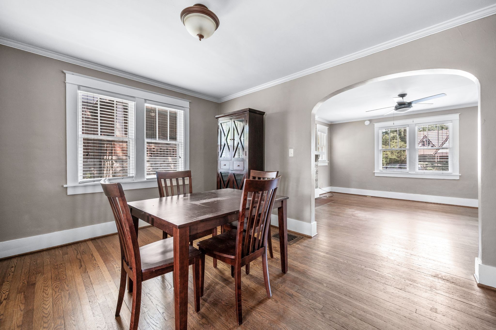 Nashville, Tennessee 37212, United States, 3 Bedrooms Bedrooms, ,2 BathroomsBathrooms,Residential,Active,201485