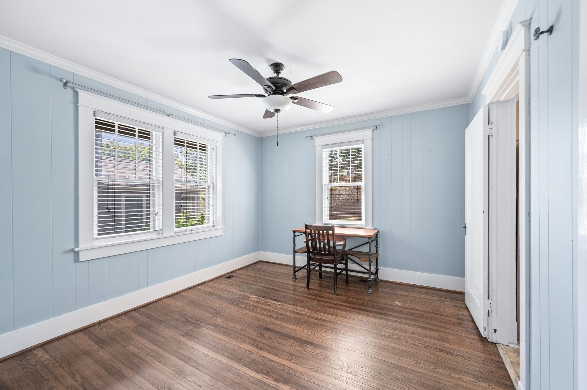 Nashville, Tennessee 37212, United States, 3 Bedrooms Bedrooms, ,2 BathroomsBathrooms,Residential,Active,201485