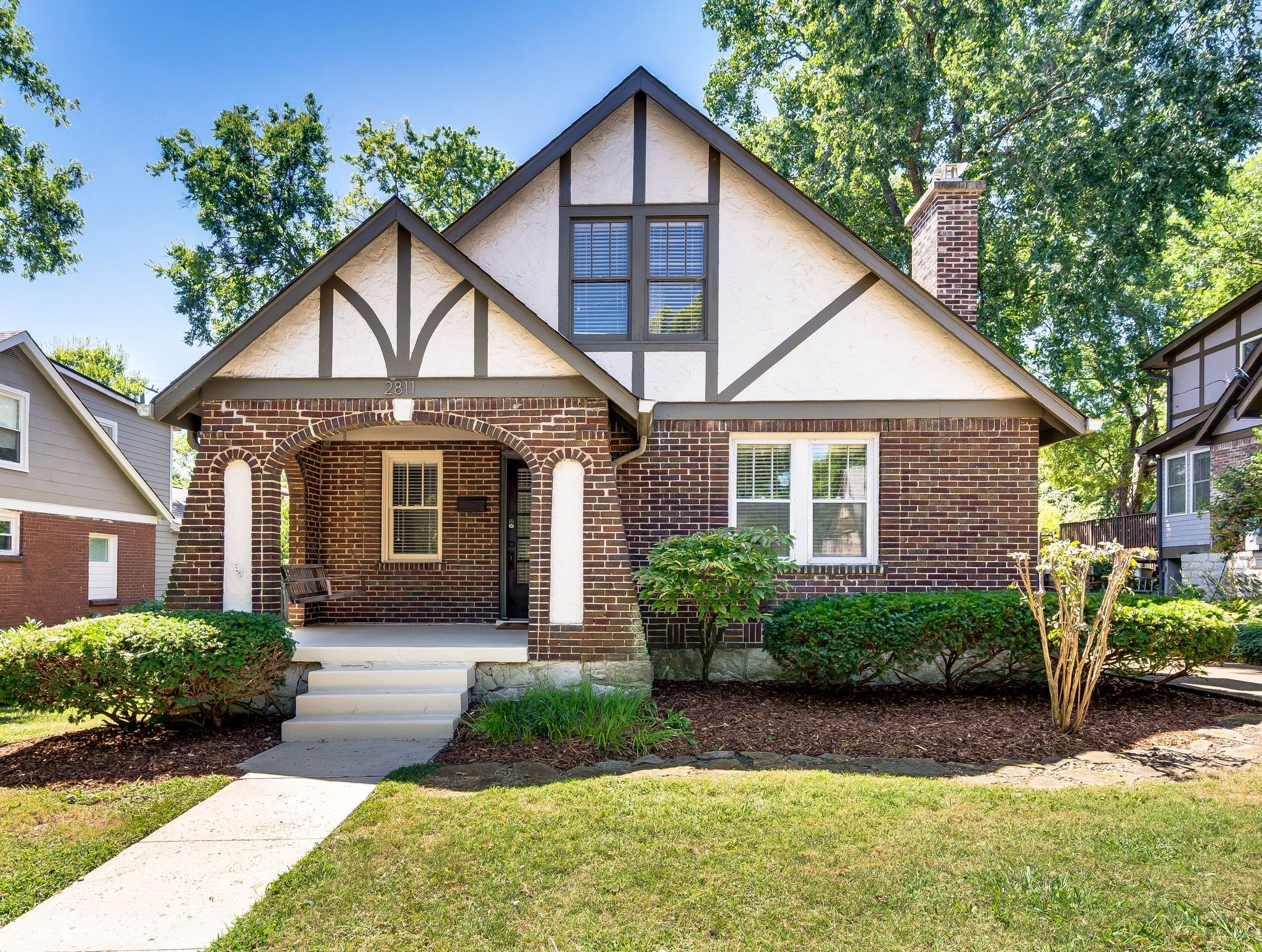 Nashville, Tennessee 37212, United States, 3 Bedrooms Bedrooms, ,2 BathroomsBathrooms,Residential,Active,201485