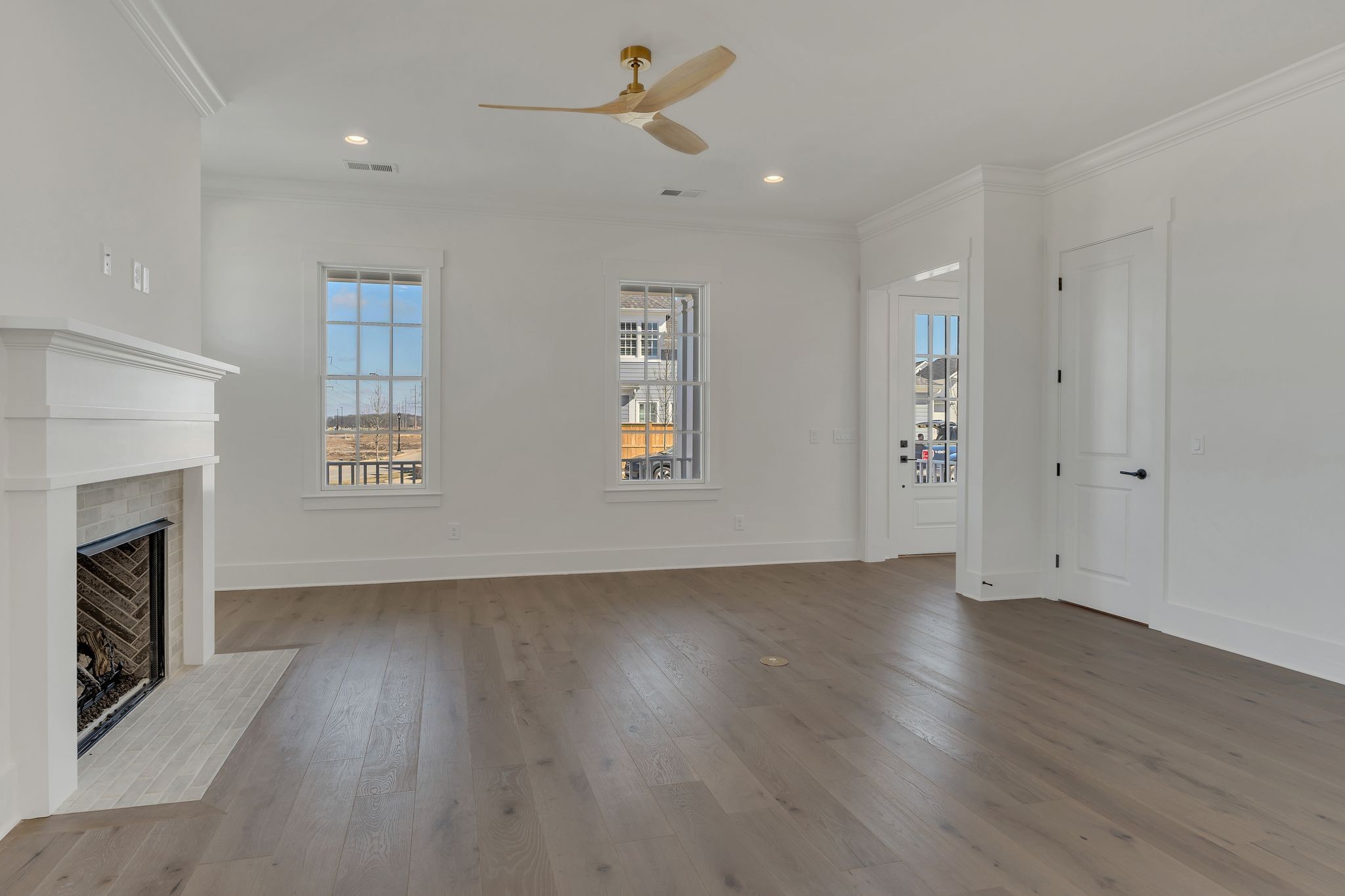 Search Listings 3 1527 Townsend Boulevard