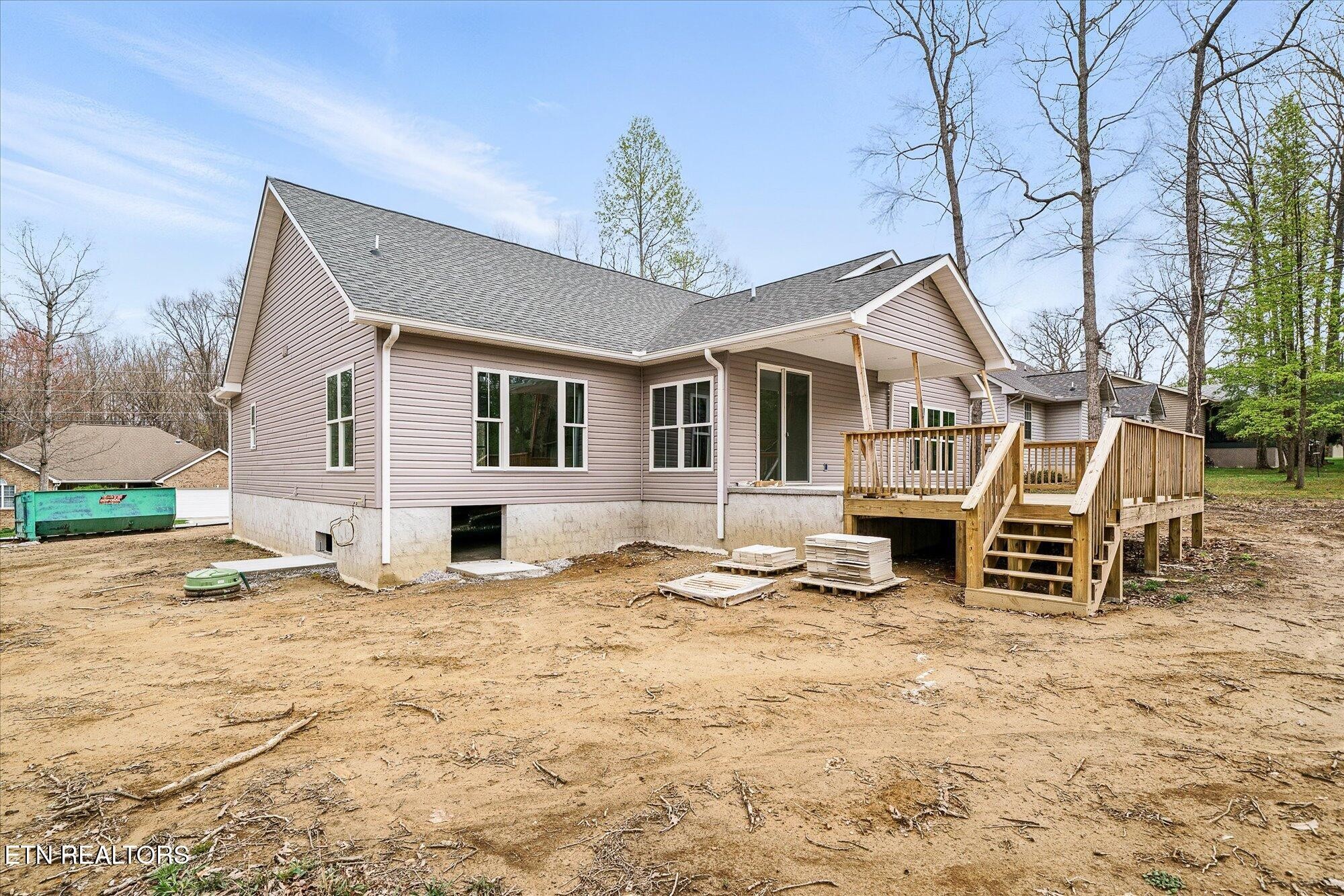 145 Lakeside Drive