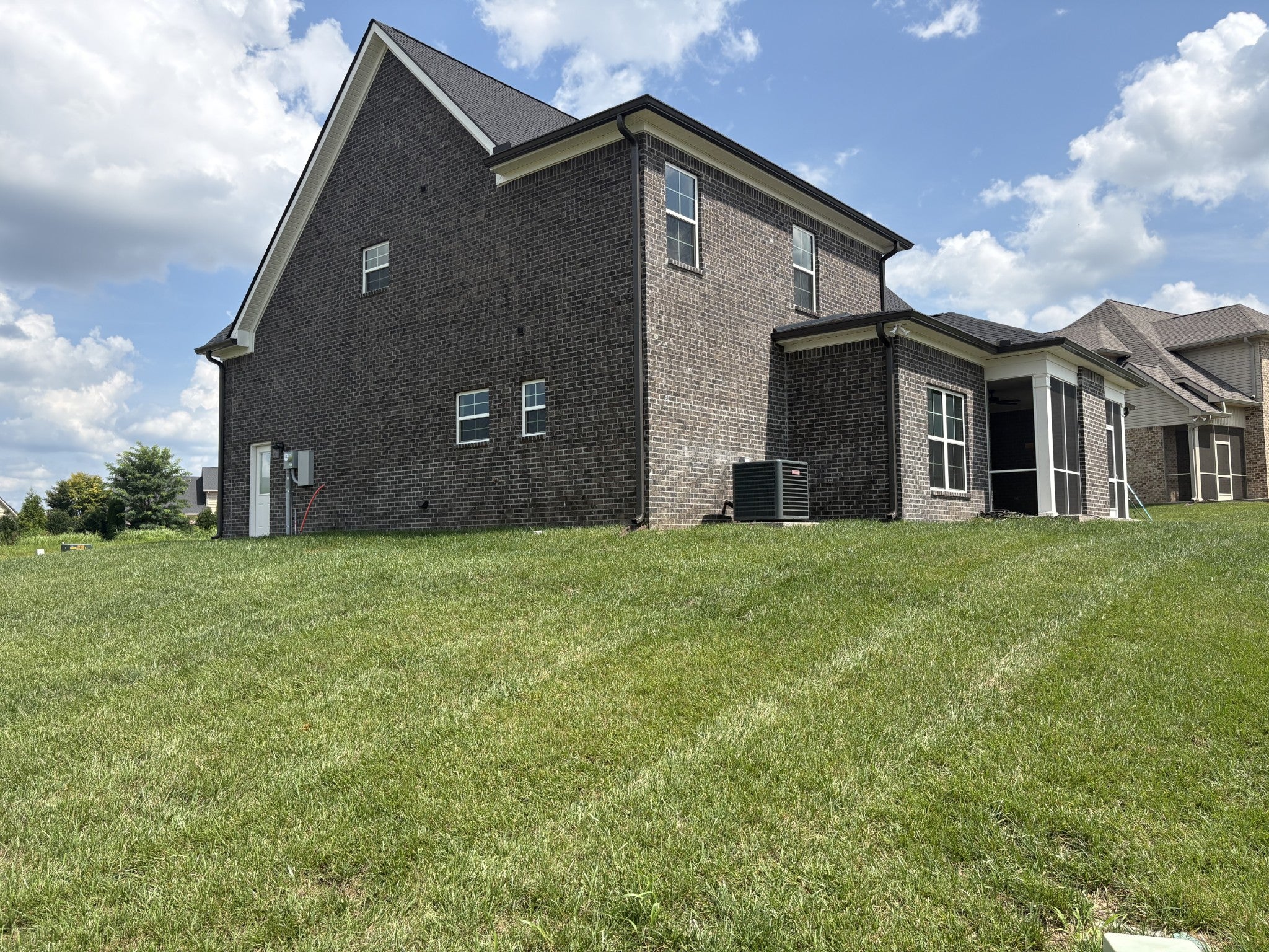 931 Licinius Ln