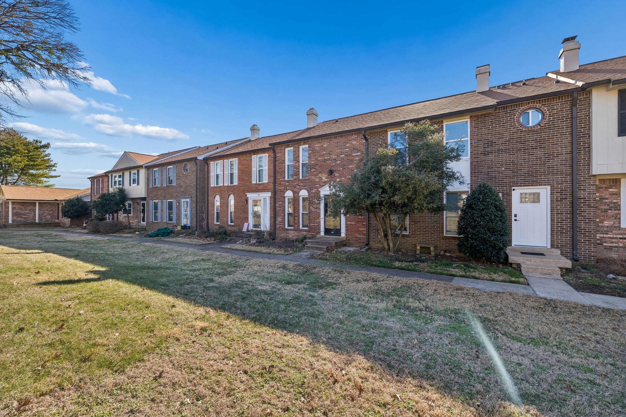 313 Huntington Ridge Dr