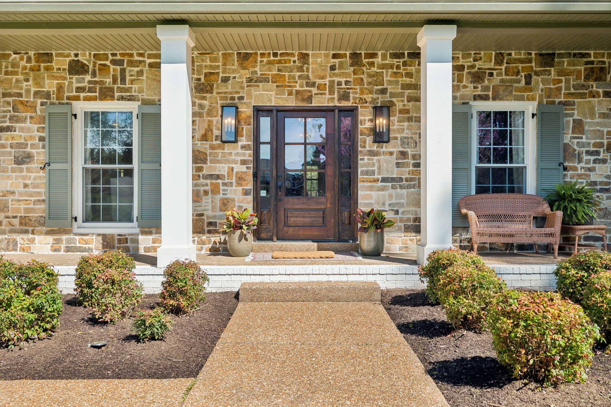 9240 Kingsboro Ct