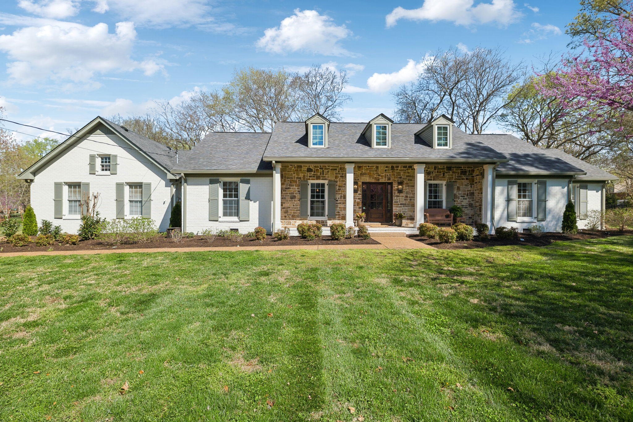 9240 Kingsboro Ct