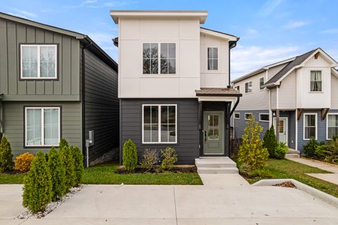 2120B Burns St Nashville TN 37216