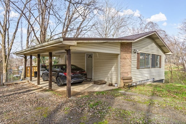 939 WATAUGA RD, COOKEVILLE, TN 38506 - Image 5f7ea52cb8b421aaca6230ec251b95bf/106938686