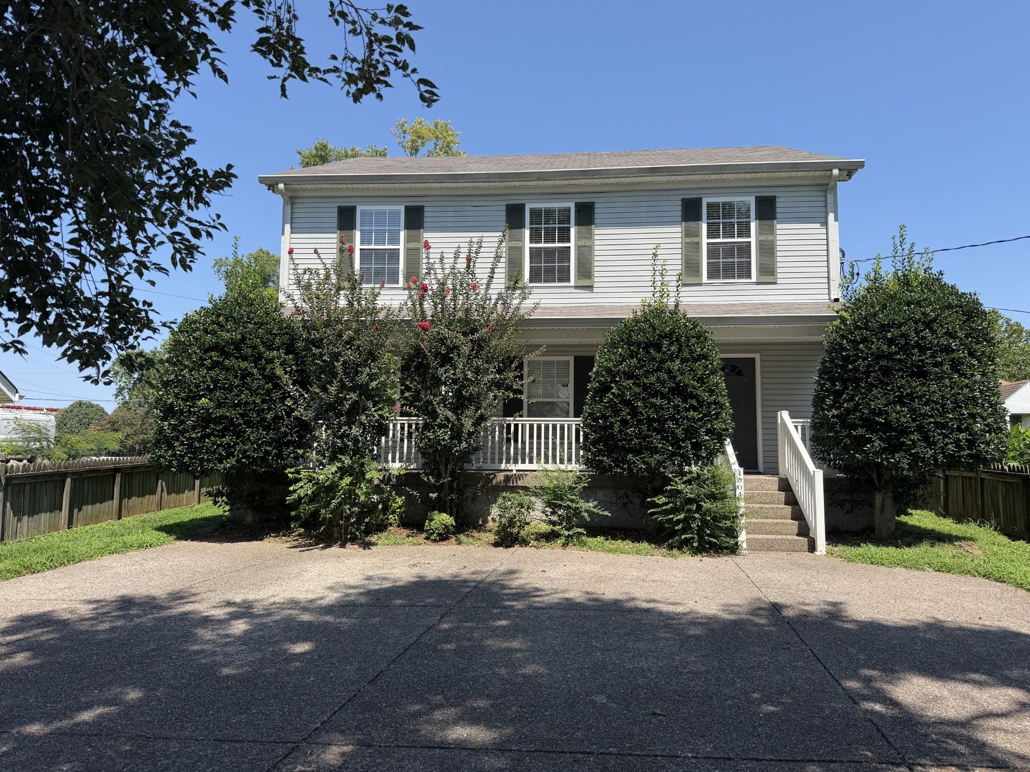 3-bed home for sale in Old Hickory, TN 37138, 4304 Old Hickory Blvd 4304 Old Hickory Blvd, Old Hickory TN 37138 3-bed home, photo 1 of 29