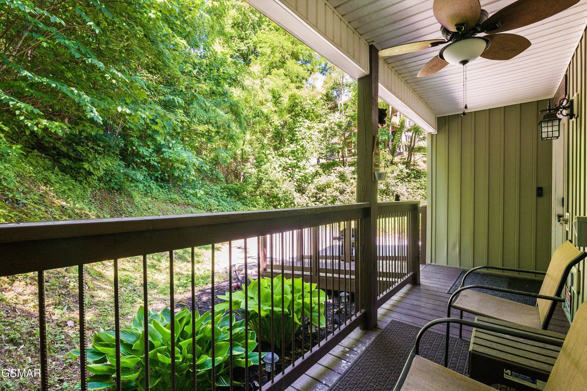 805 N Woodland Drive