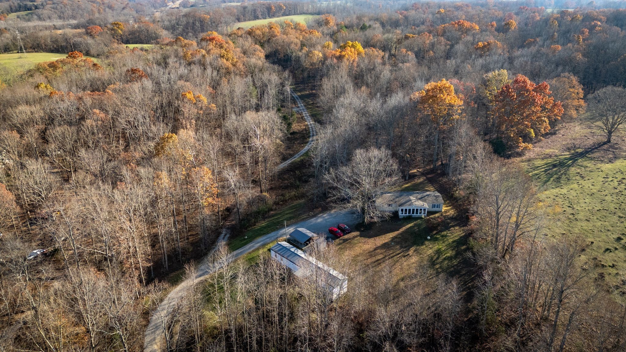 7592 Highway 100