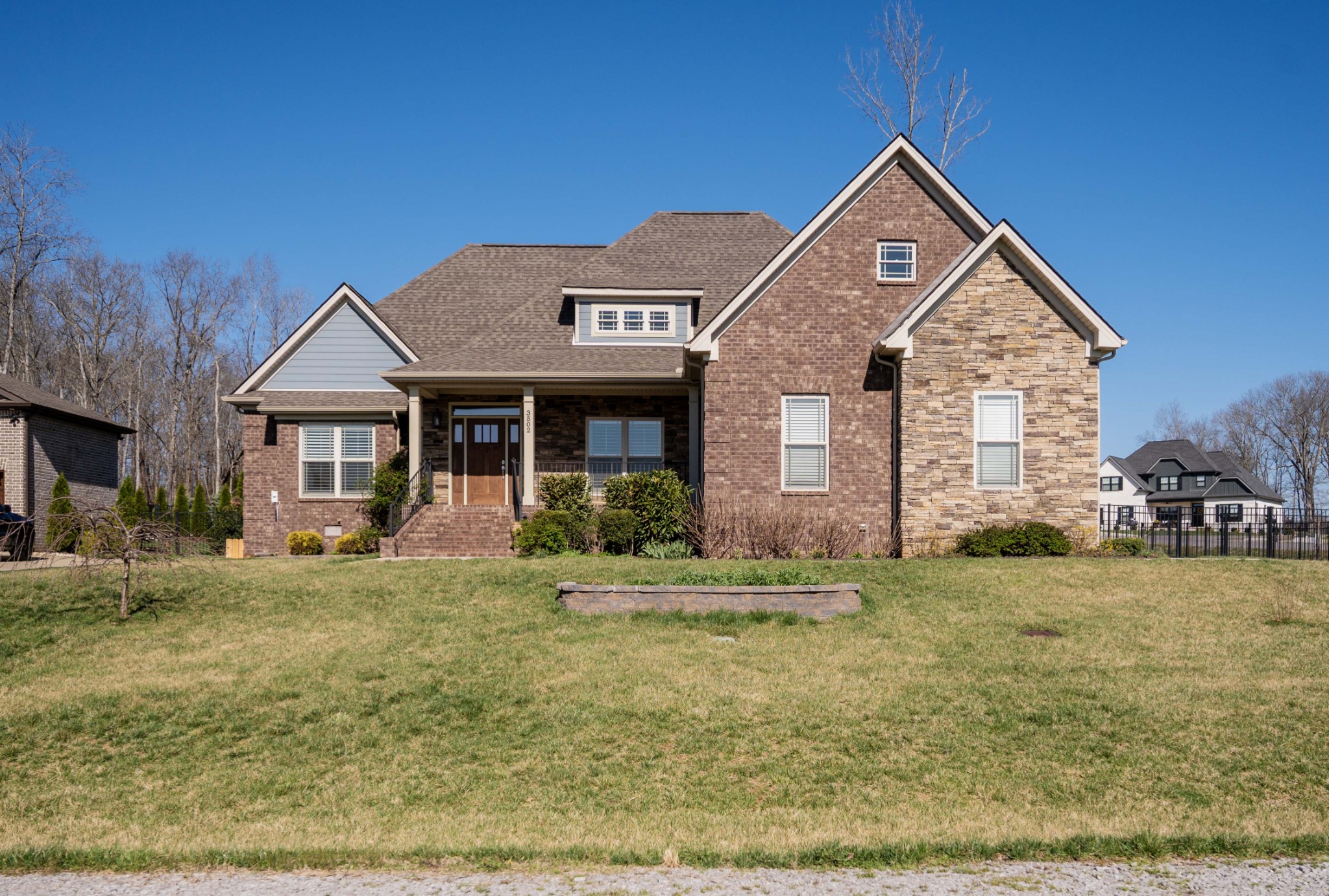 3502 Courtney Ln
