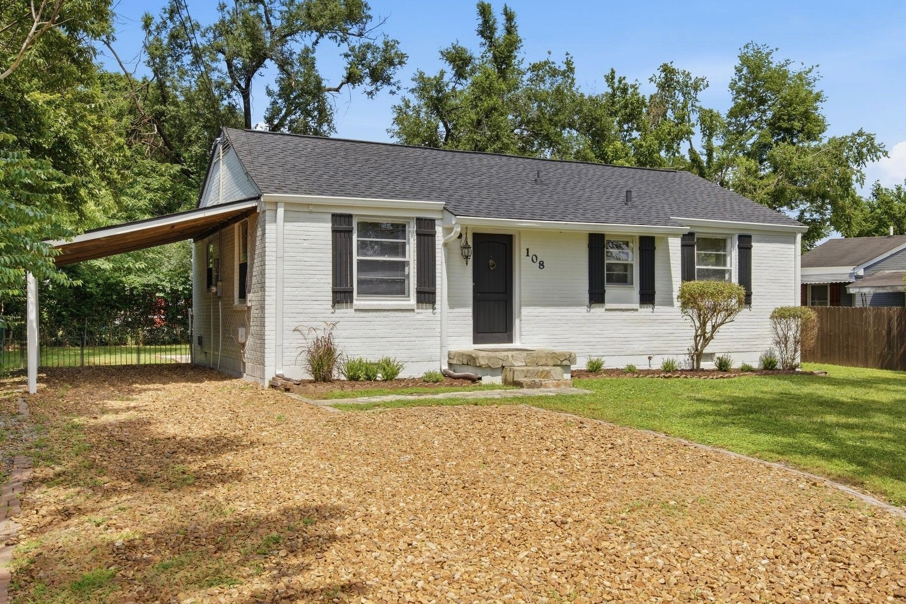 108 Stirton Rd