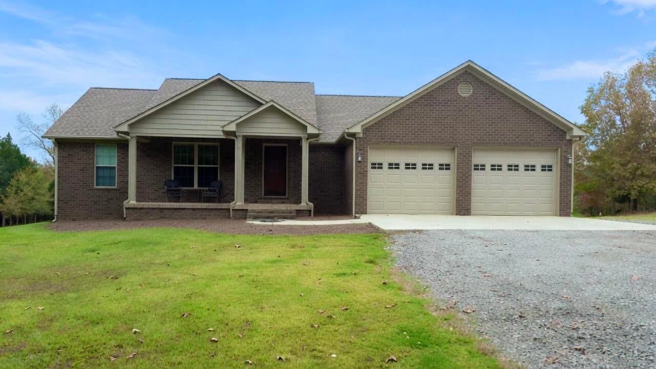 138 Herbert Neal RD