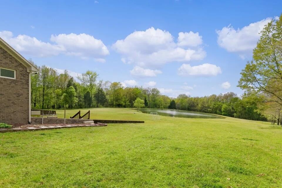 138 Herbert Neal RD