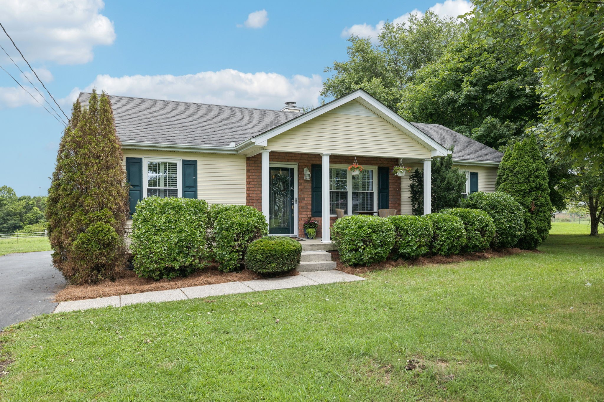 1408 Green Forest Ct