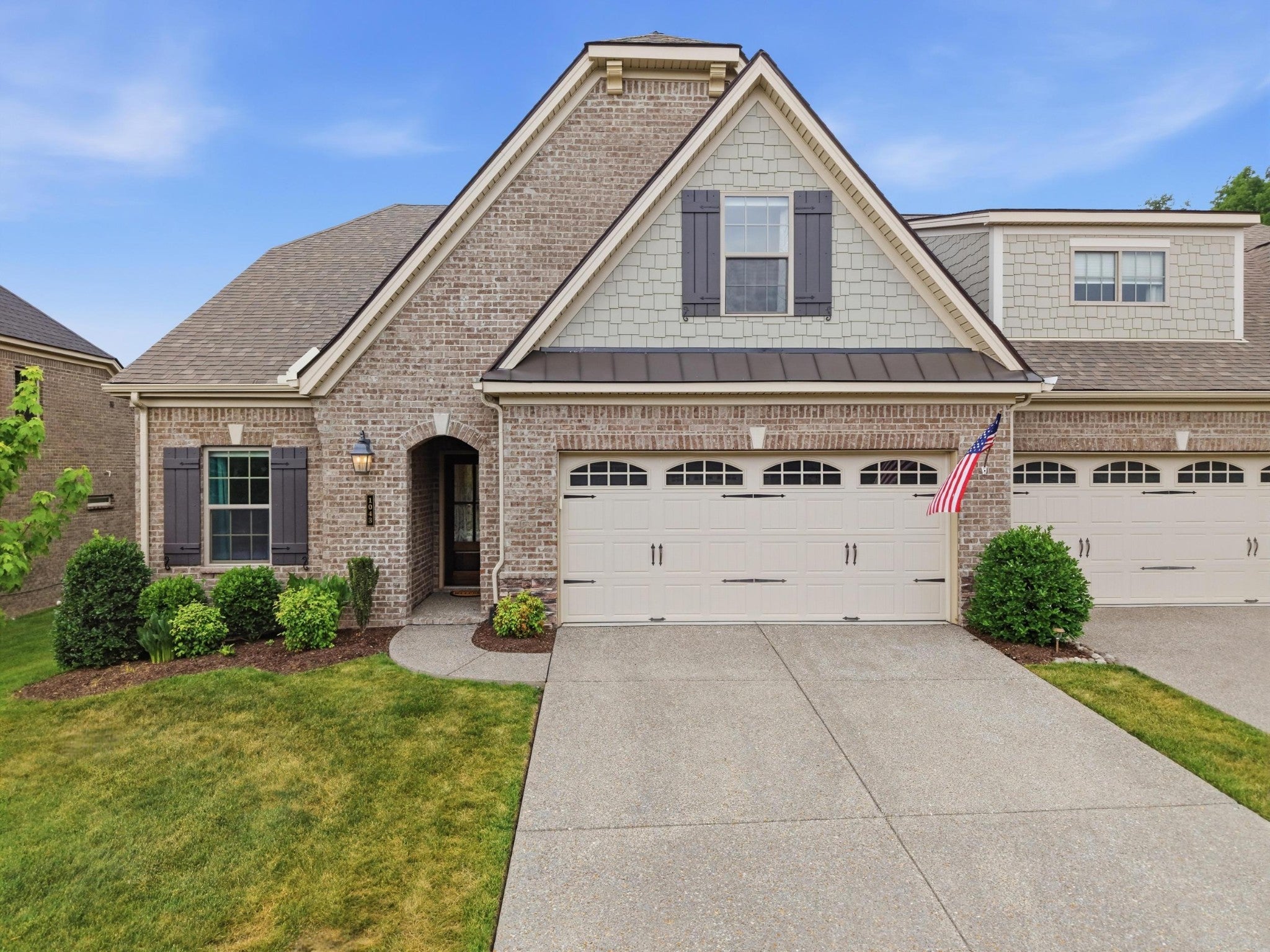 1043 Callaway Dr