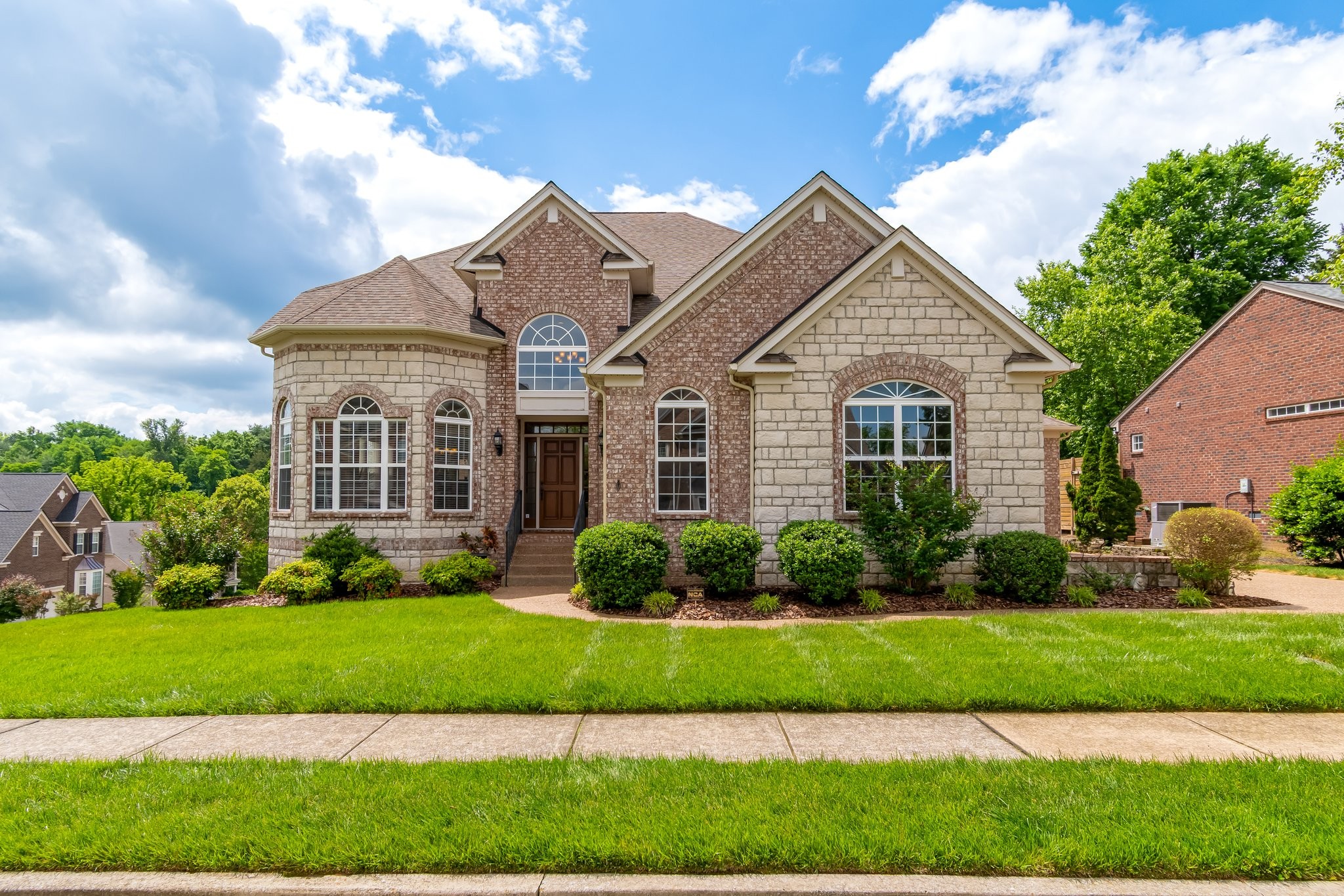 1237 Beech Hollow Dr
