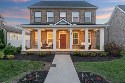 204 Ashington Cir Hendersonville TN 37075