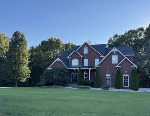 1014 Alameda Dr Portland TN 37148