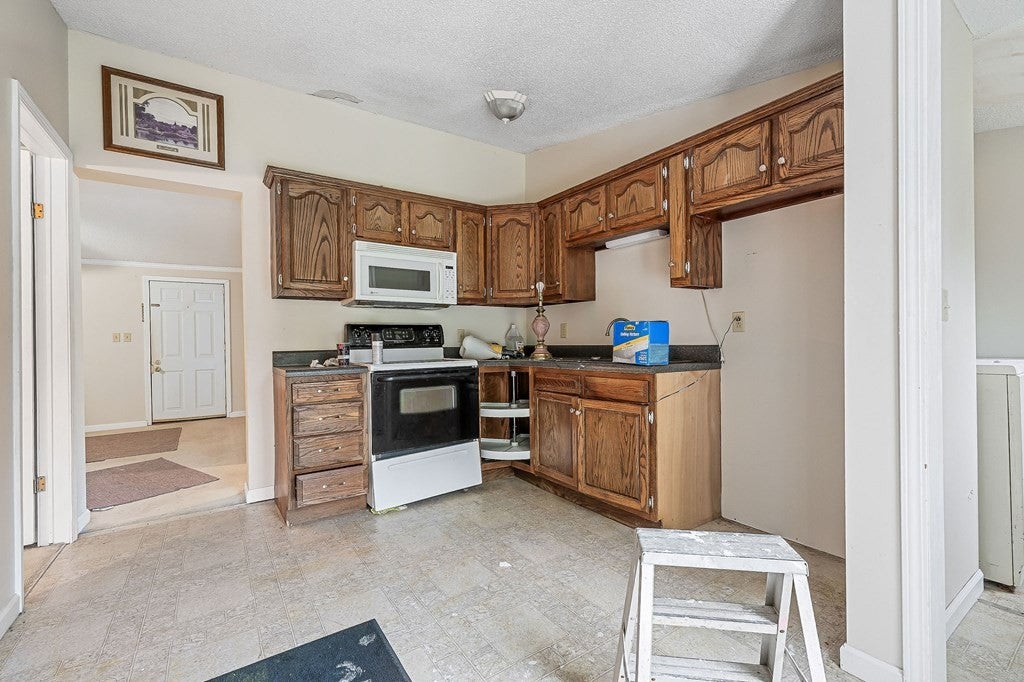 229 Craig Rd