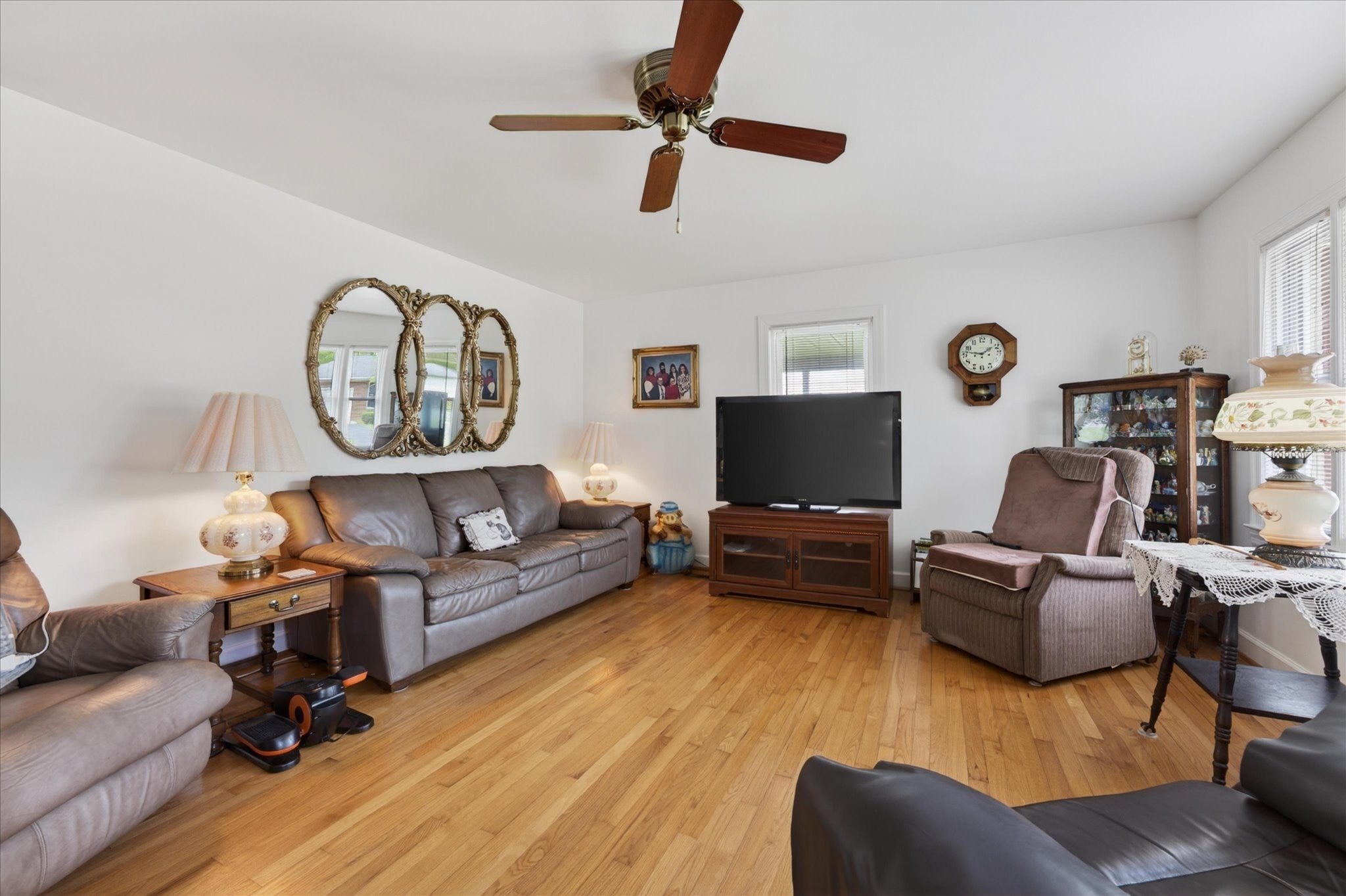 415 Elaine Dr