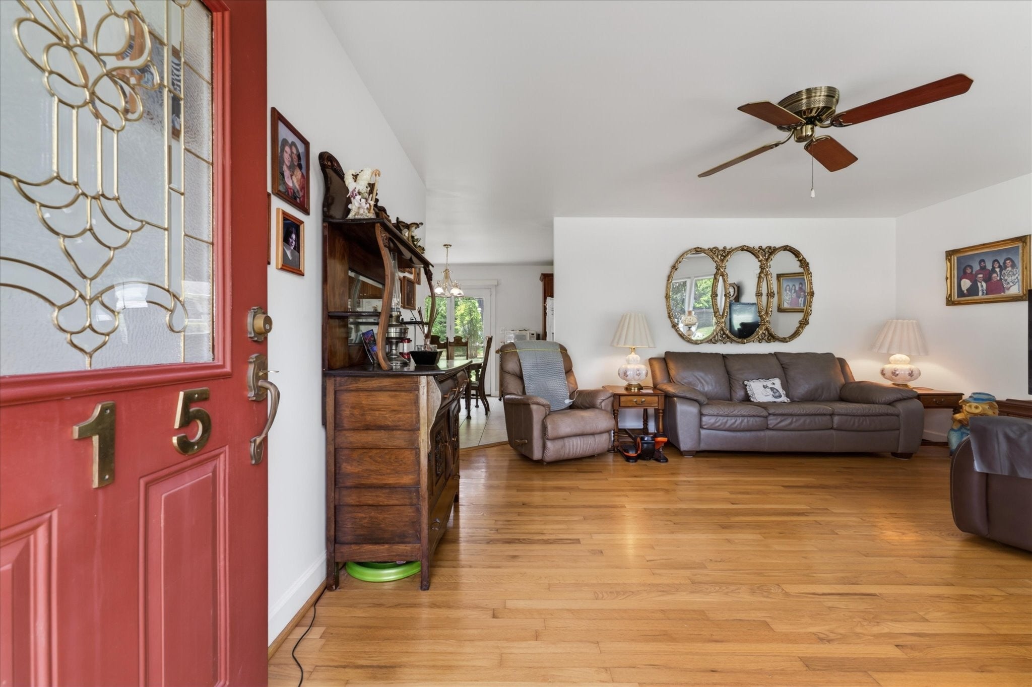 415 Elaine Dr