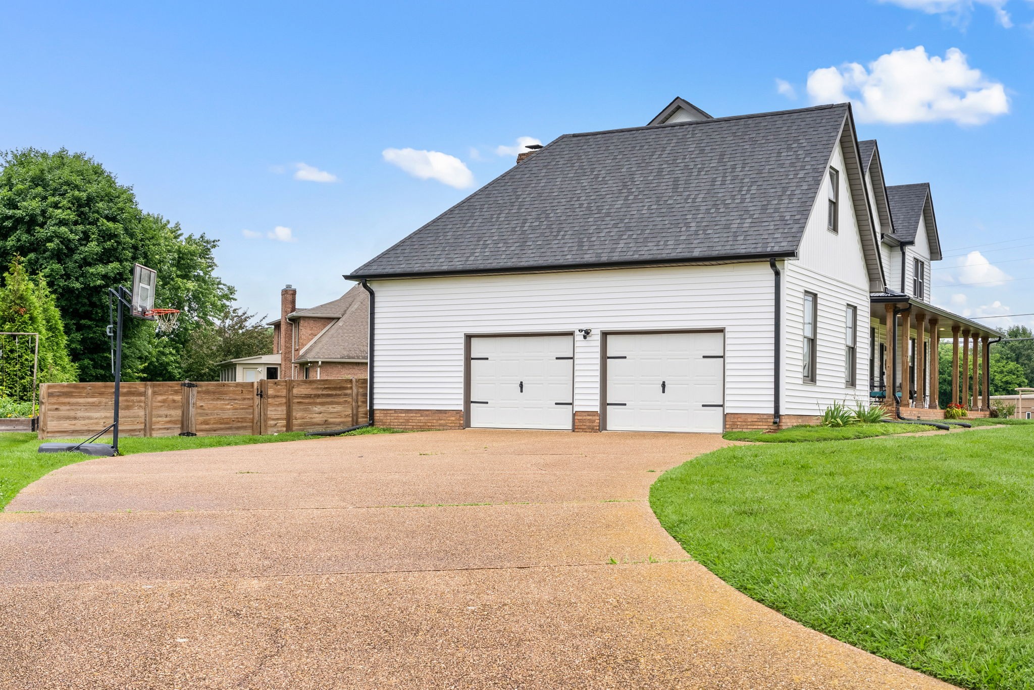 4921 Sango Rd