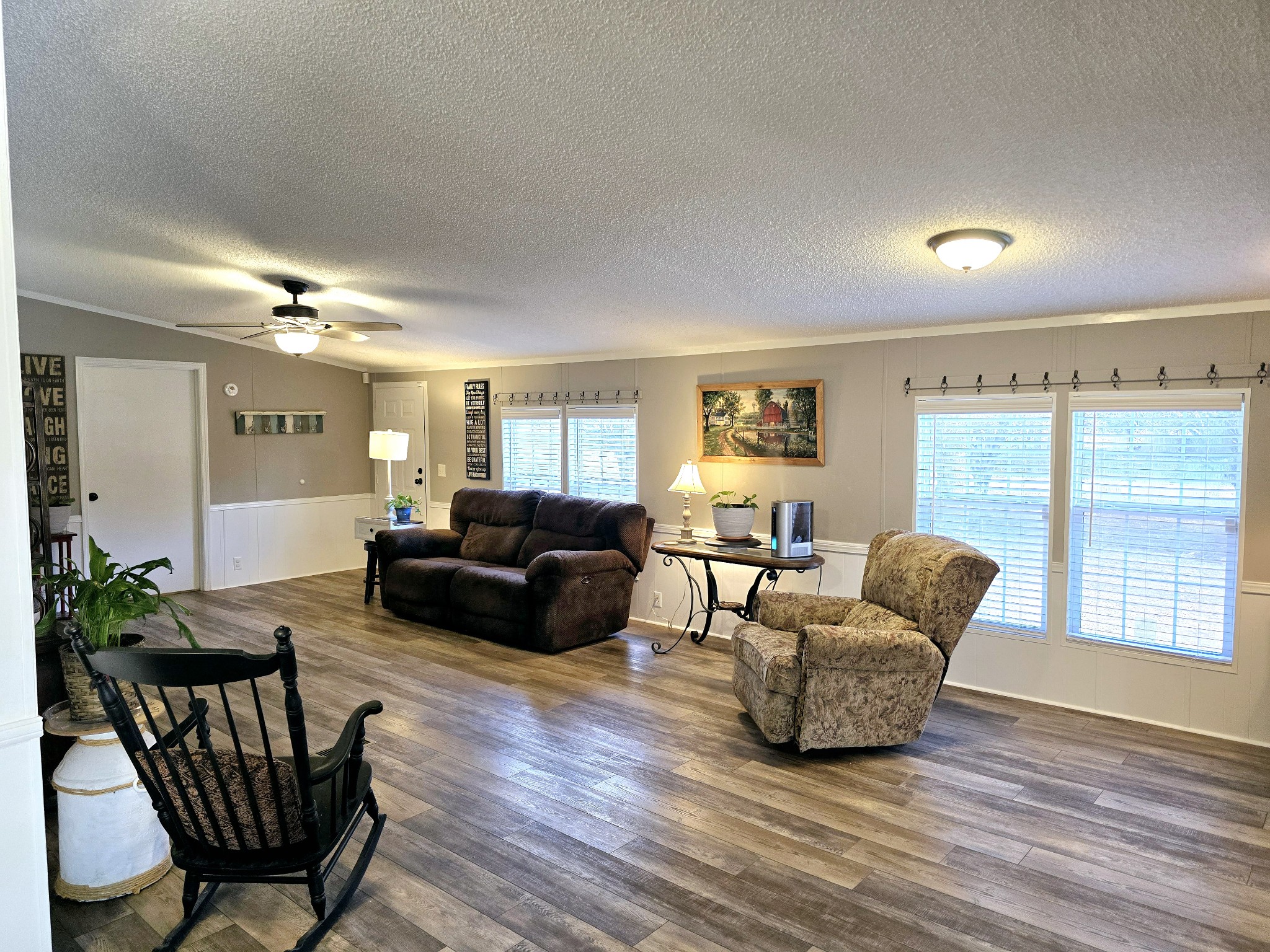 5242 Lunns Store Rd