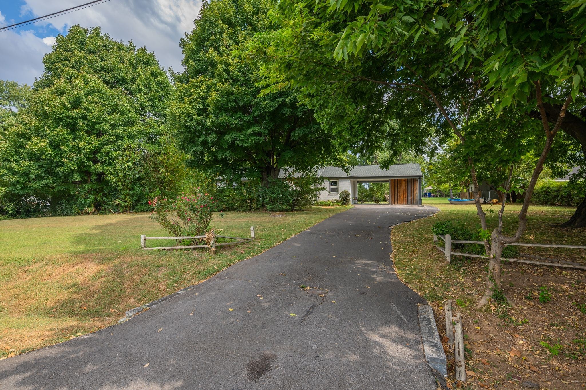 218 Imperial Dr