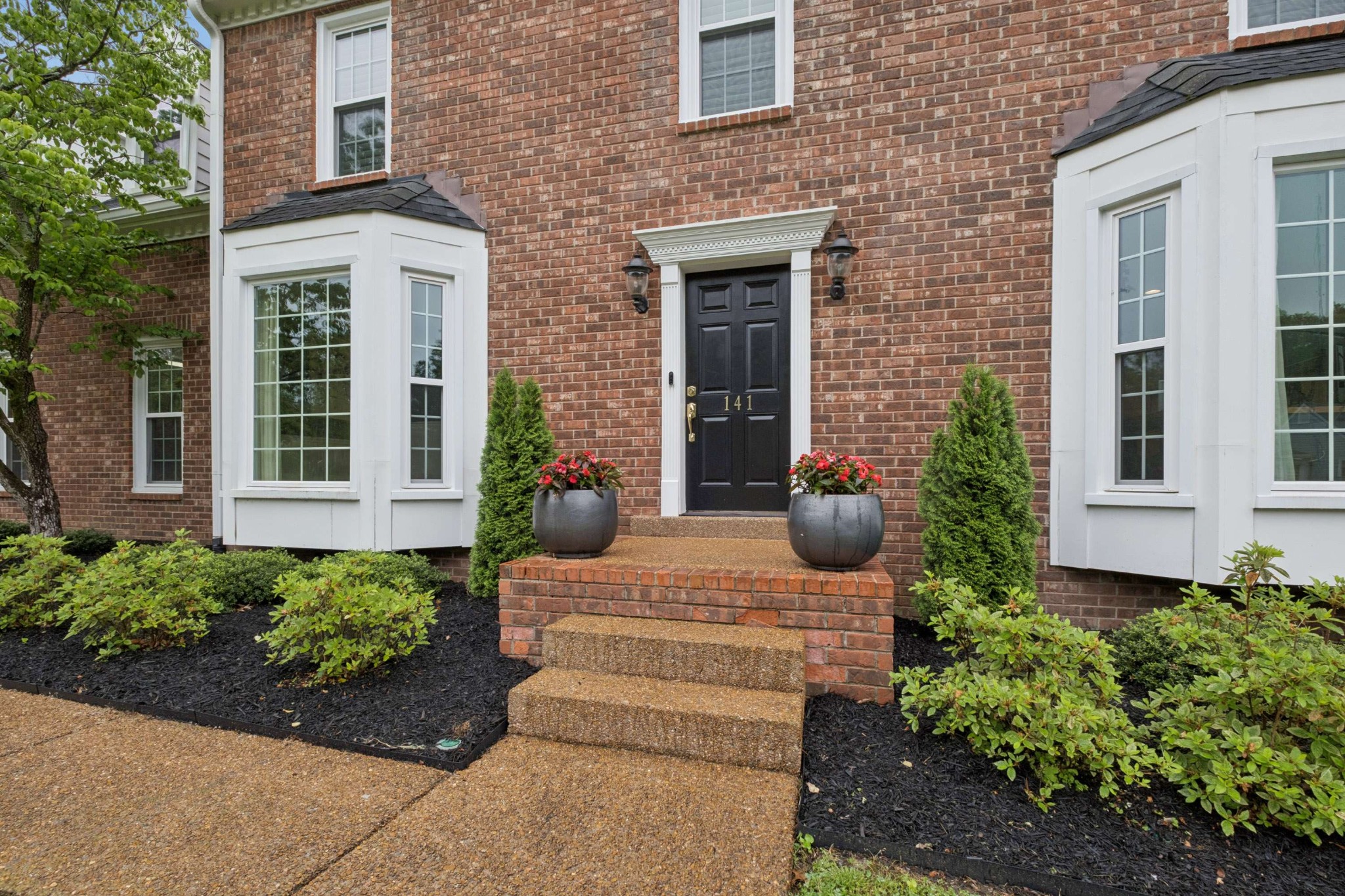141 Cottonwood Dr