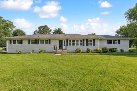 206 Cloverdale Rd Shelbyville TN 37160