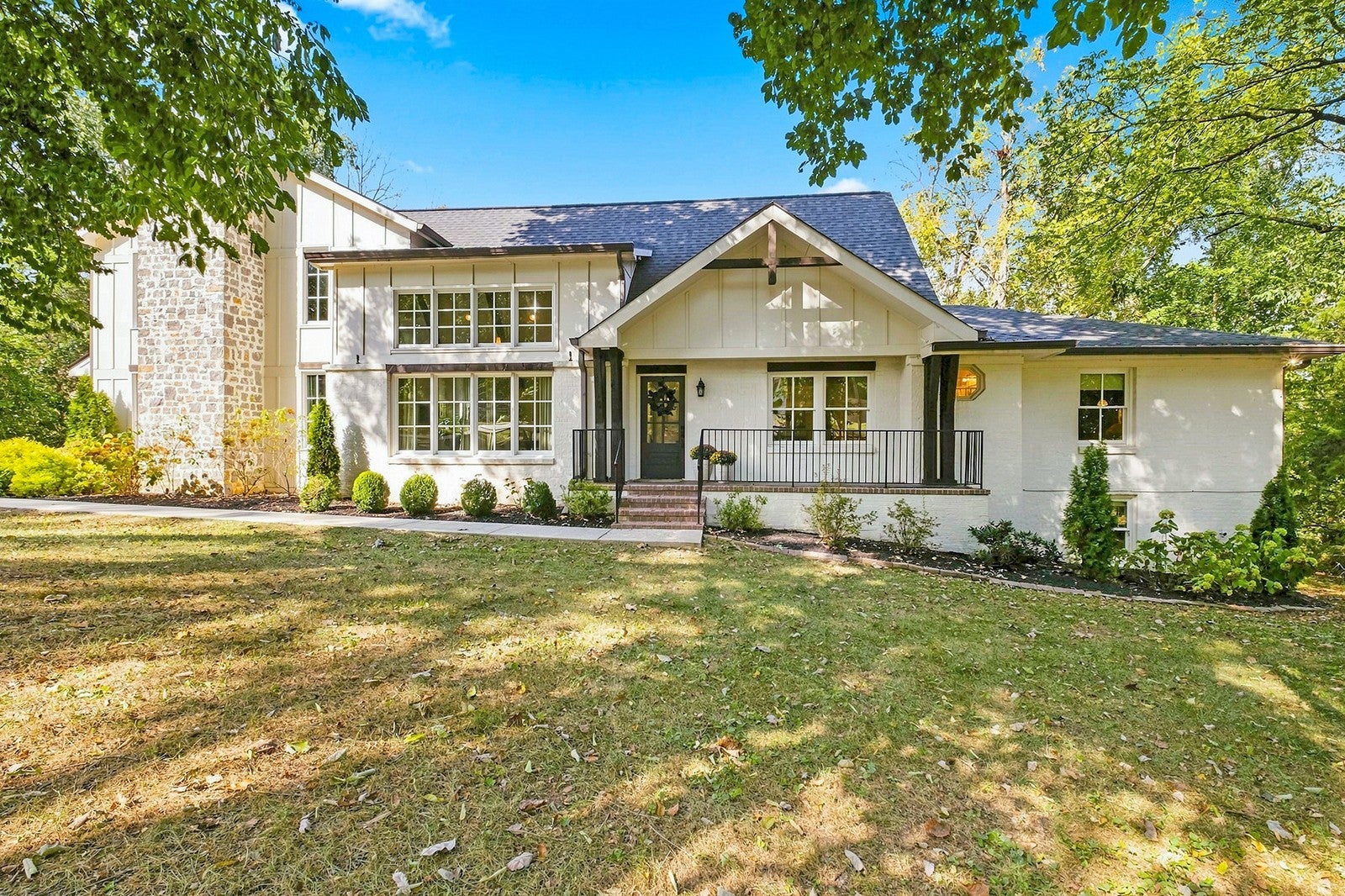 824 Belton Dr