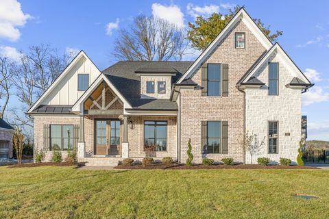 1717 Martha Washington Way #13 Murfreesboro TN 37130