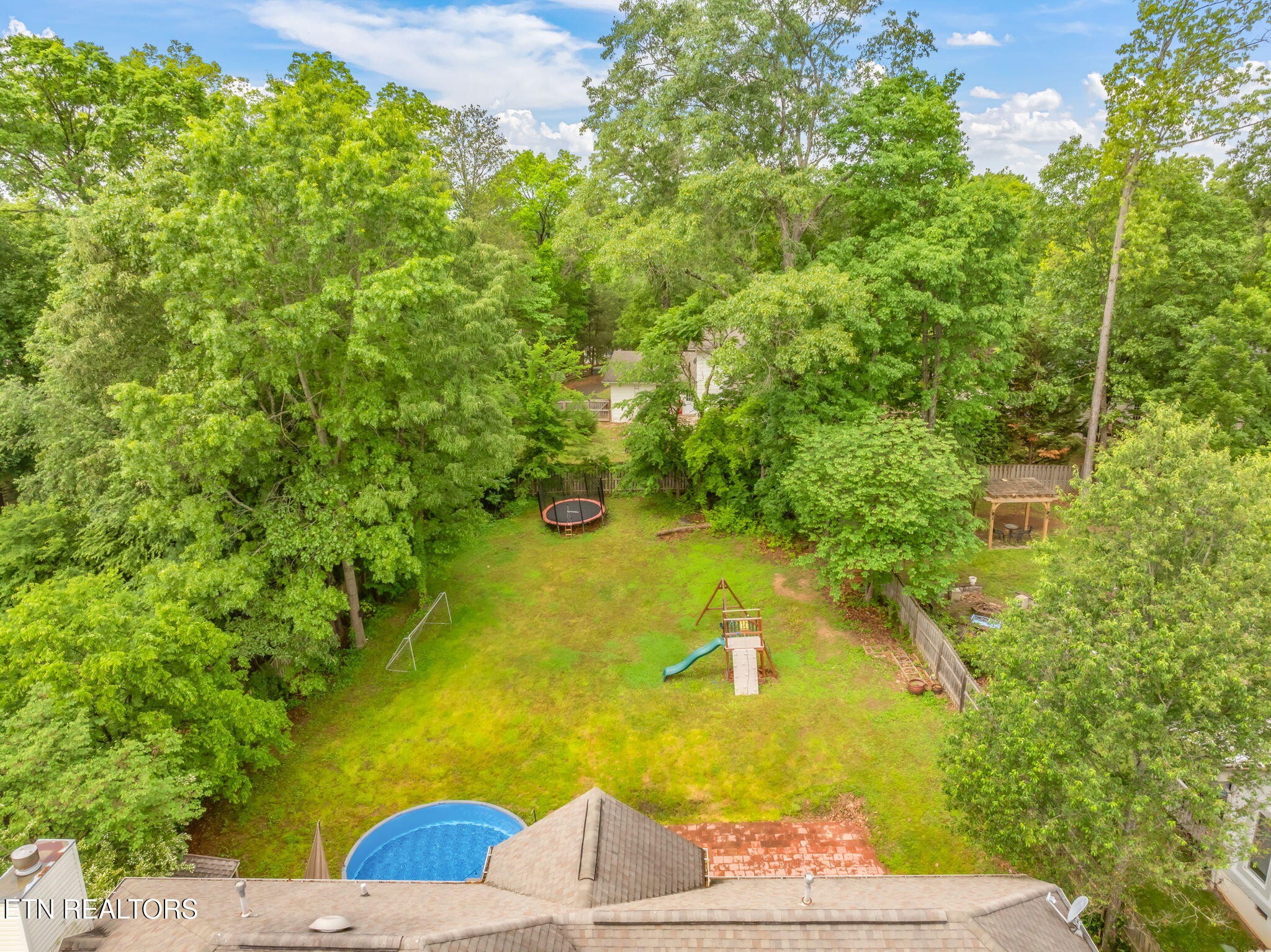 1825 Scenic Valley Lane
