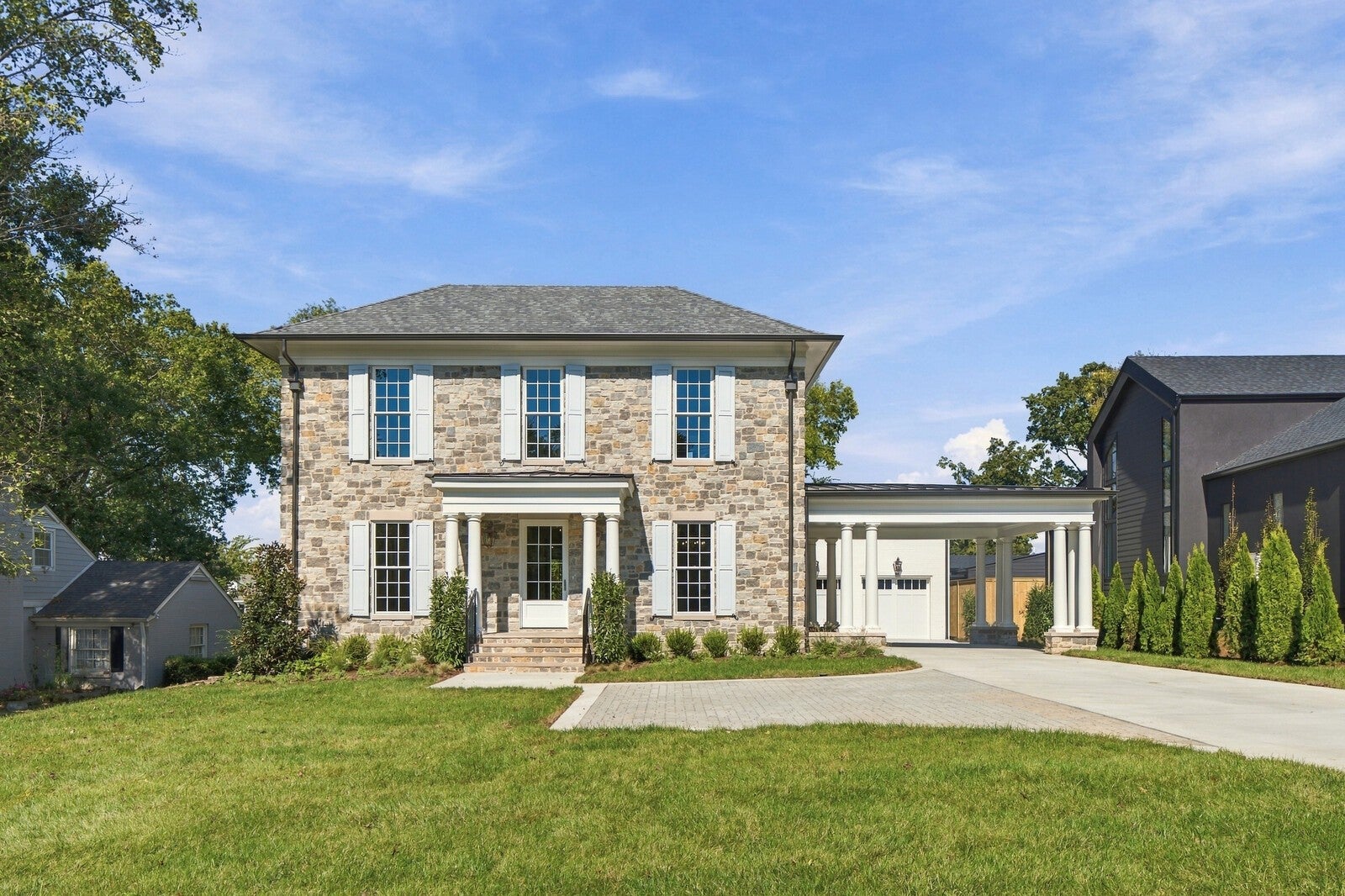 5-bed listing at 1704 Temple Ave, Nashville