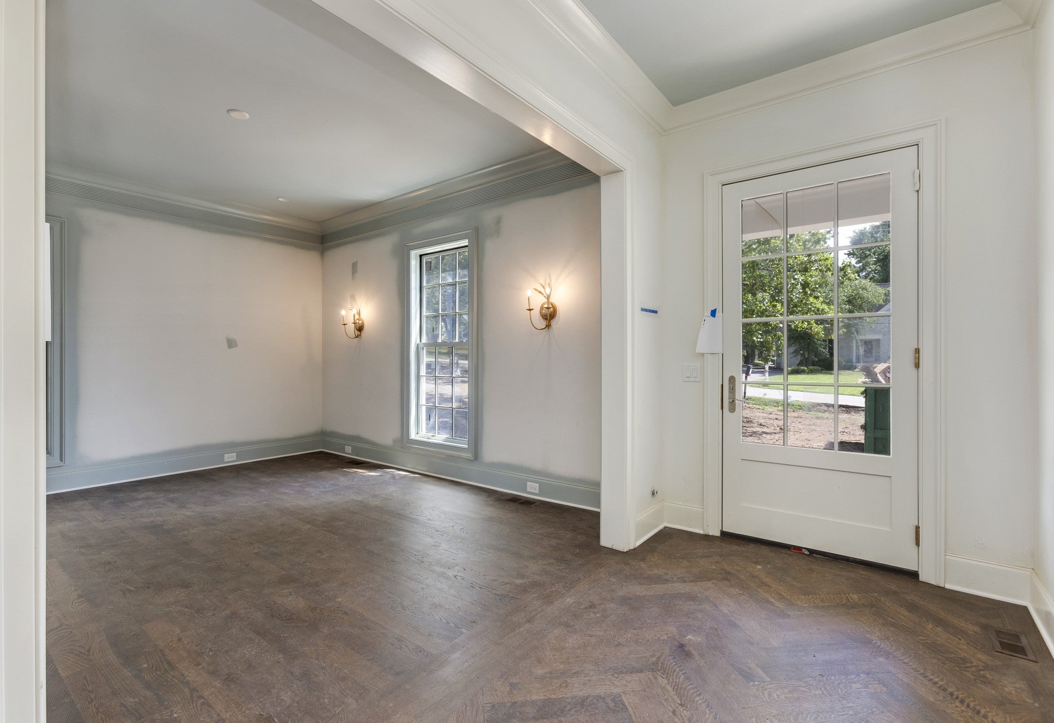 5-bed home for sale in Nashville, TN 37215, 1704 Temple Ave 1704 Temple Ave, Nashville TN 37215 5-bed home, photo 3 of 14