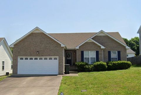 Photo of 2641 Arthurs Ct, Clarksville, TN 37040 (MLS # 3038686)