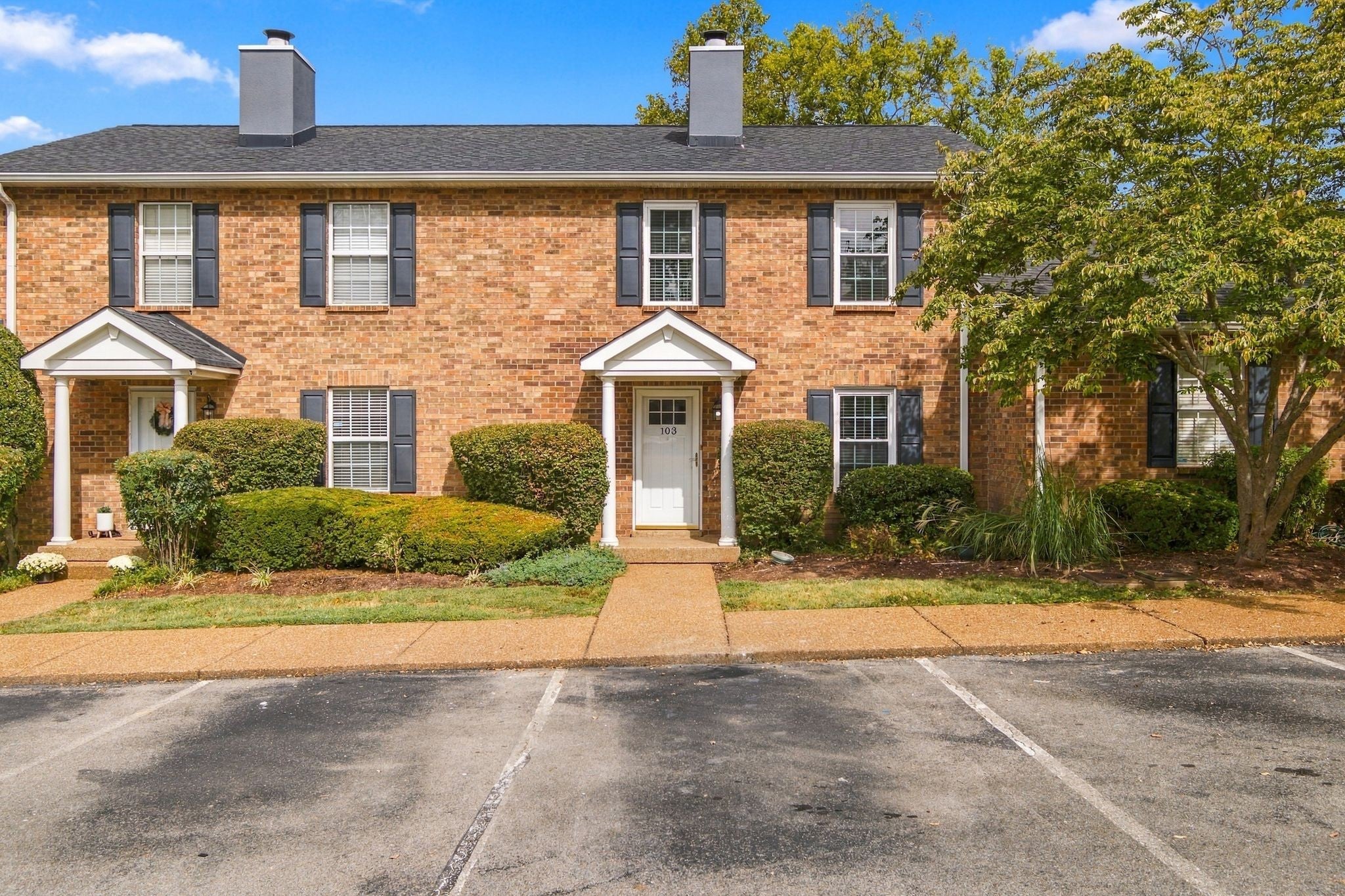 3-bed listing at 103 Cottage Pl, Nashville