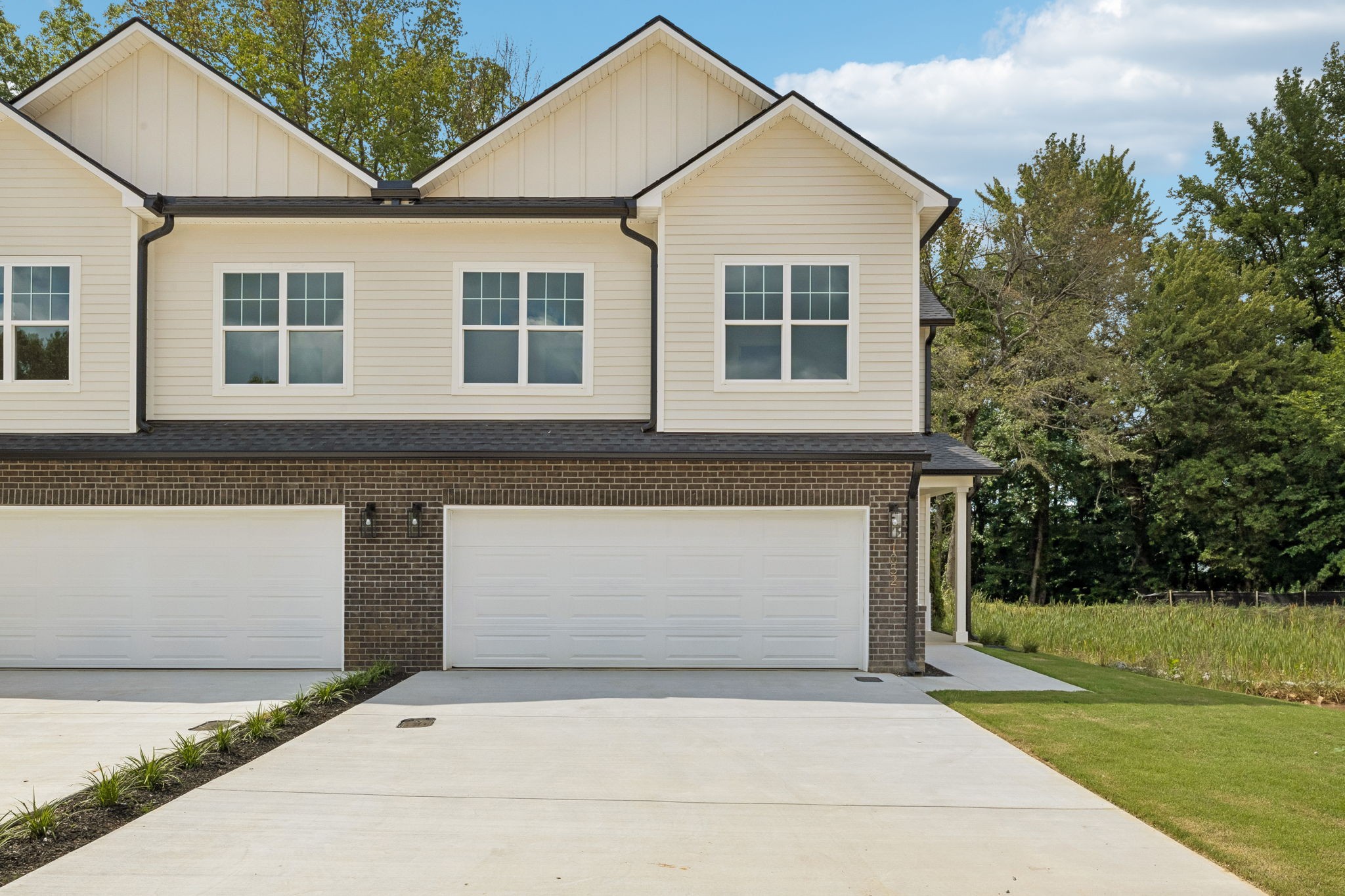 1052 Stagecoach Dr