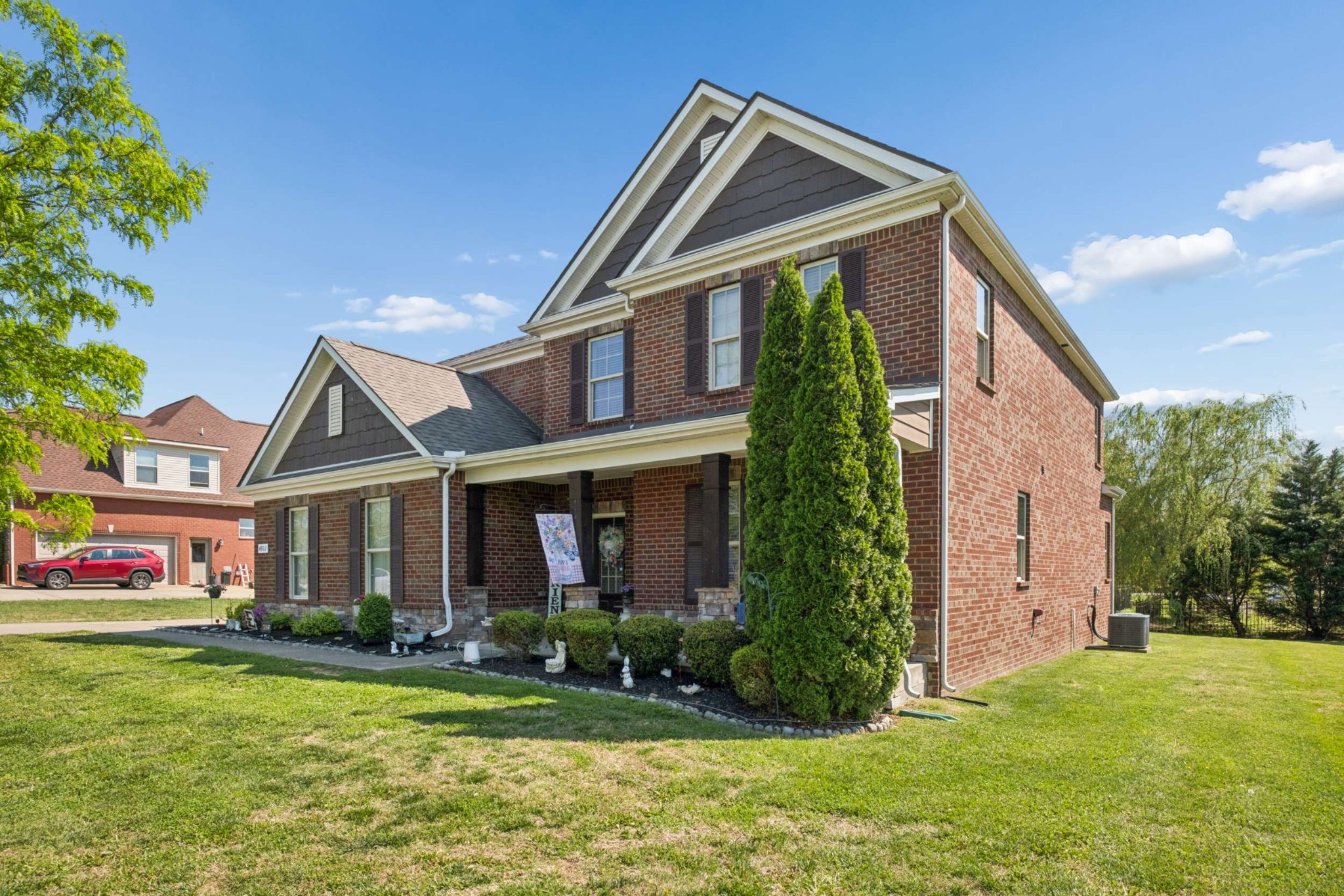 4922 General Eisenhower Dr