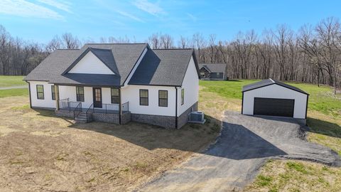 1833 Shiloh Rd Lafayette TN 37083