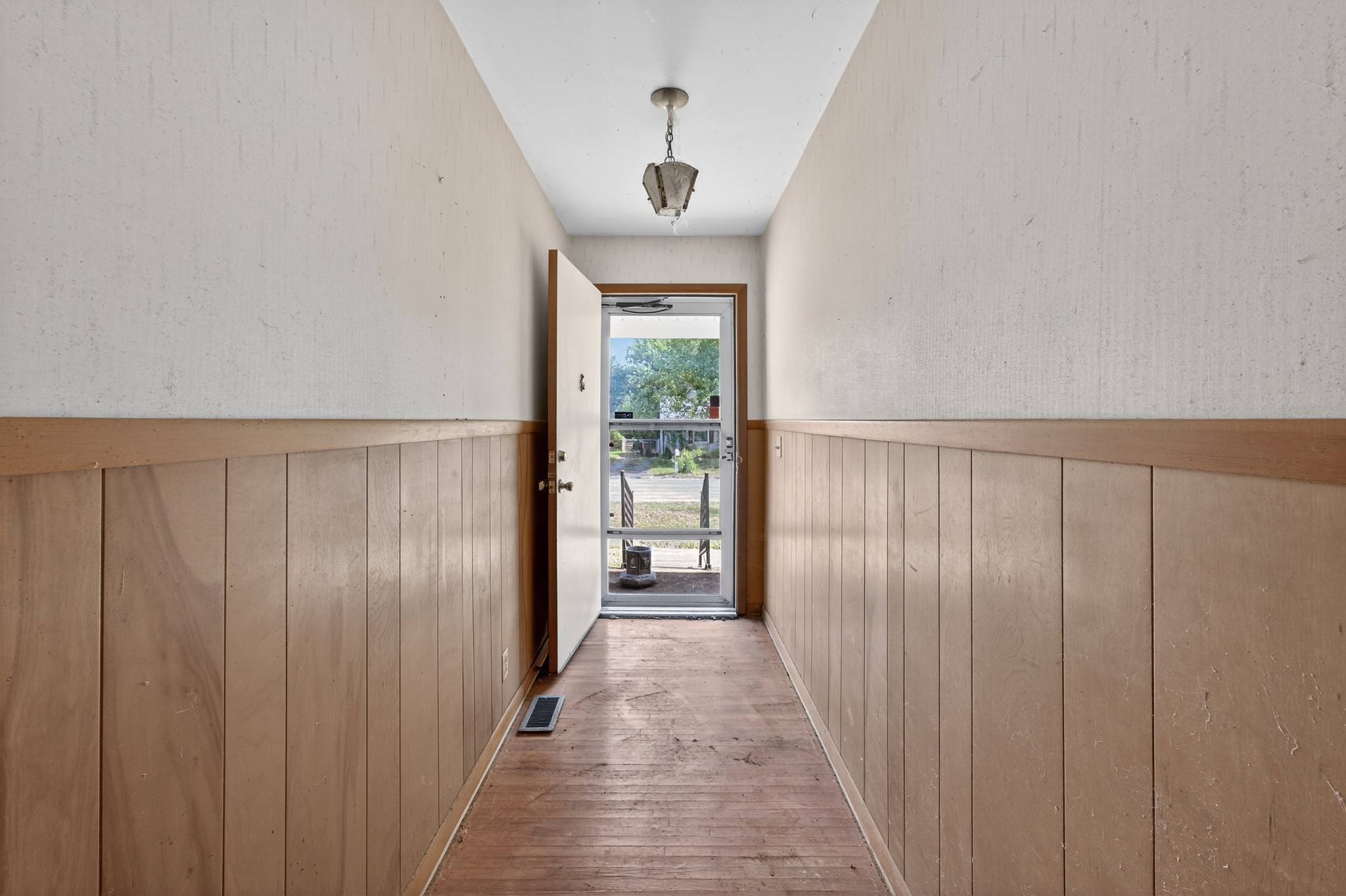 302 Elysian Fields Rd