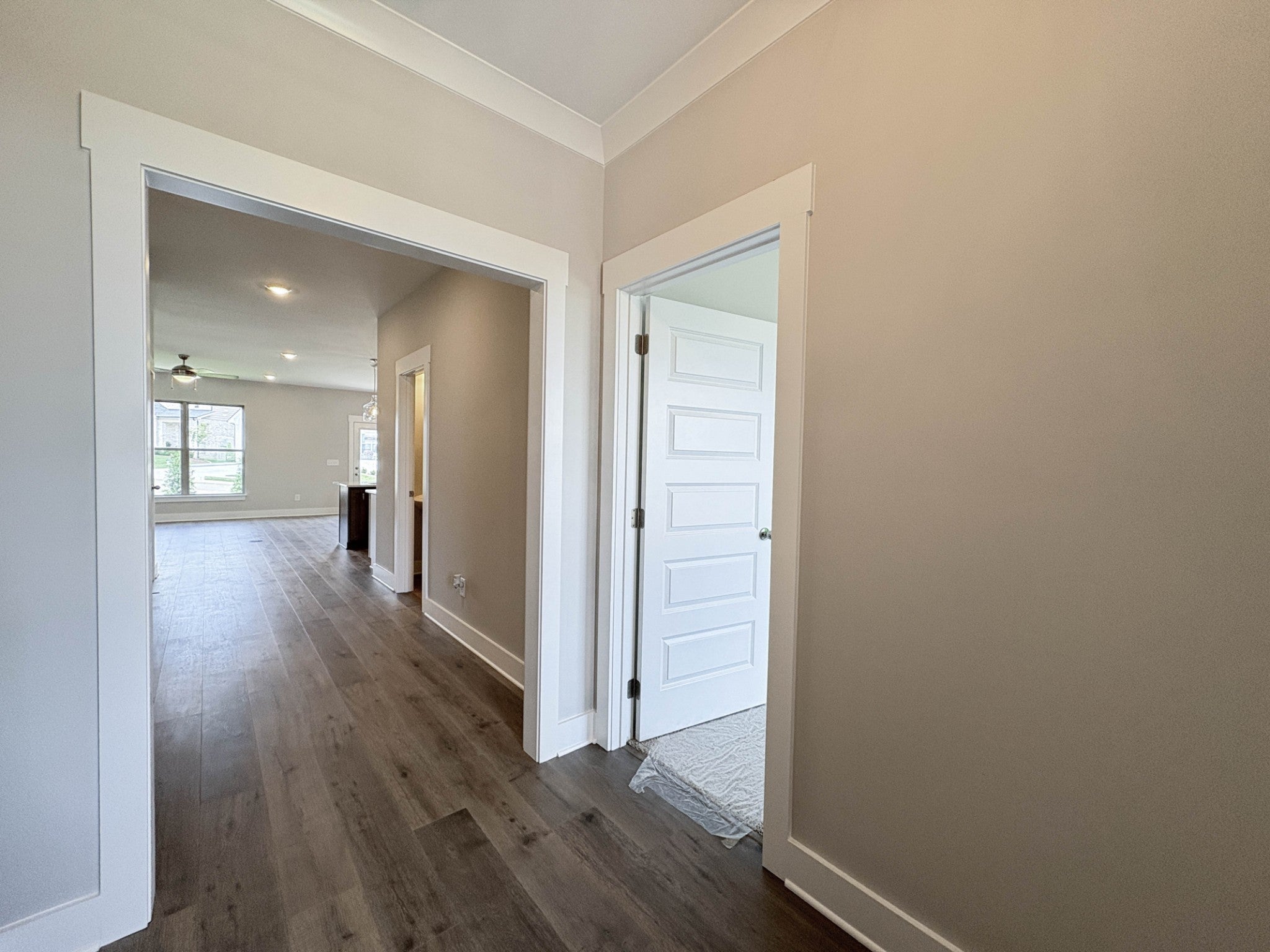 112 Minnick Way