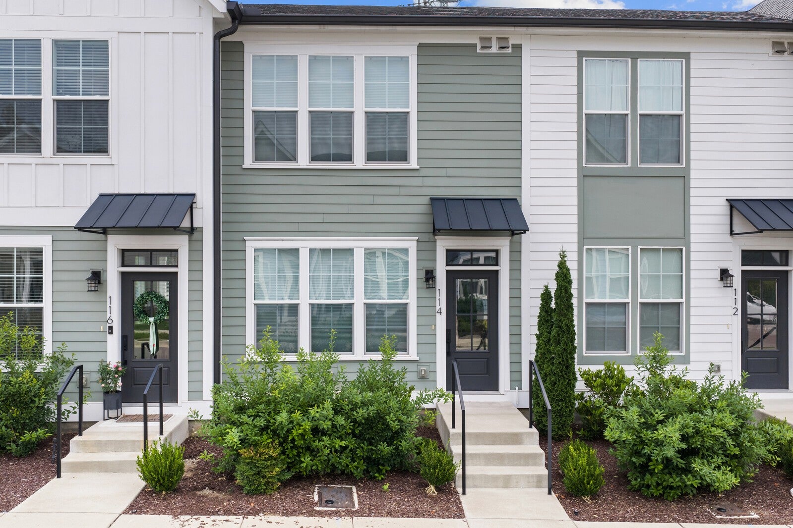 2-bed listing at 114 Stella Dr, Nashville