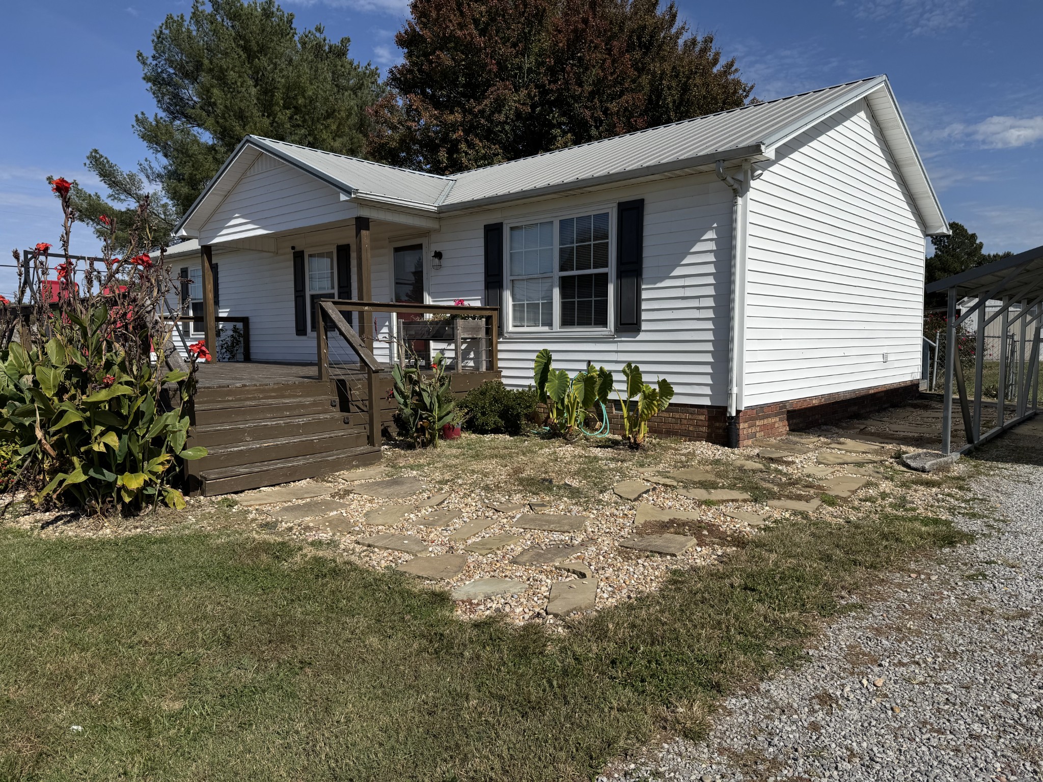 151 Kellee Dr