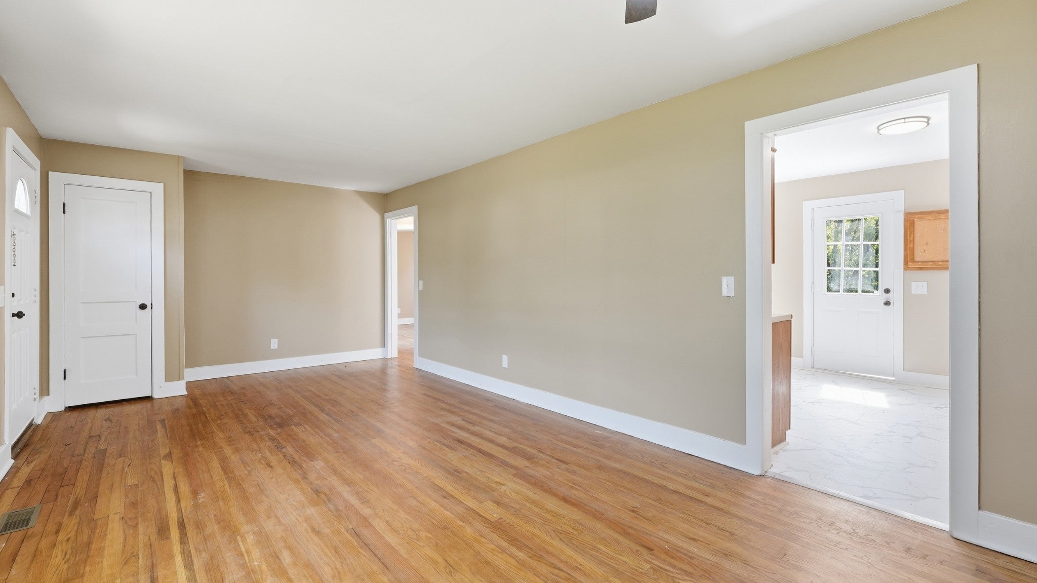 223 Lynn St