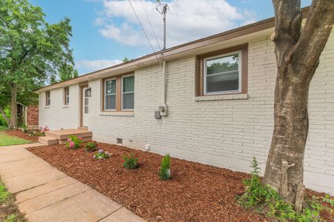 Photo of 3814 Plantation Dr, Hermitage, TN 37076 (MLS # 3247526)