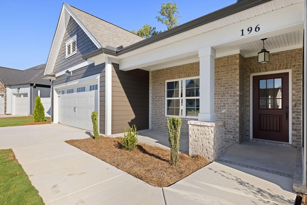 196 Winchester Drive