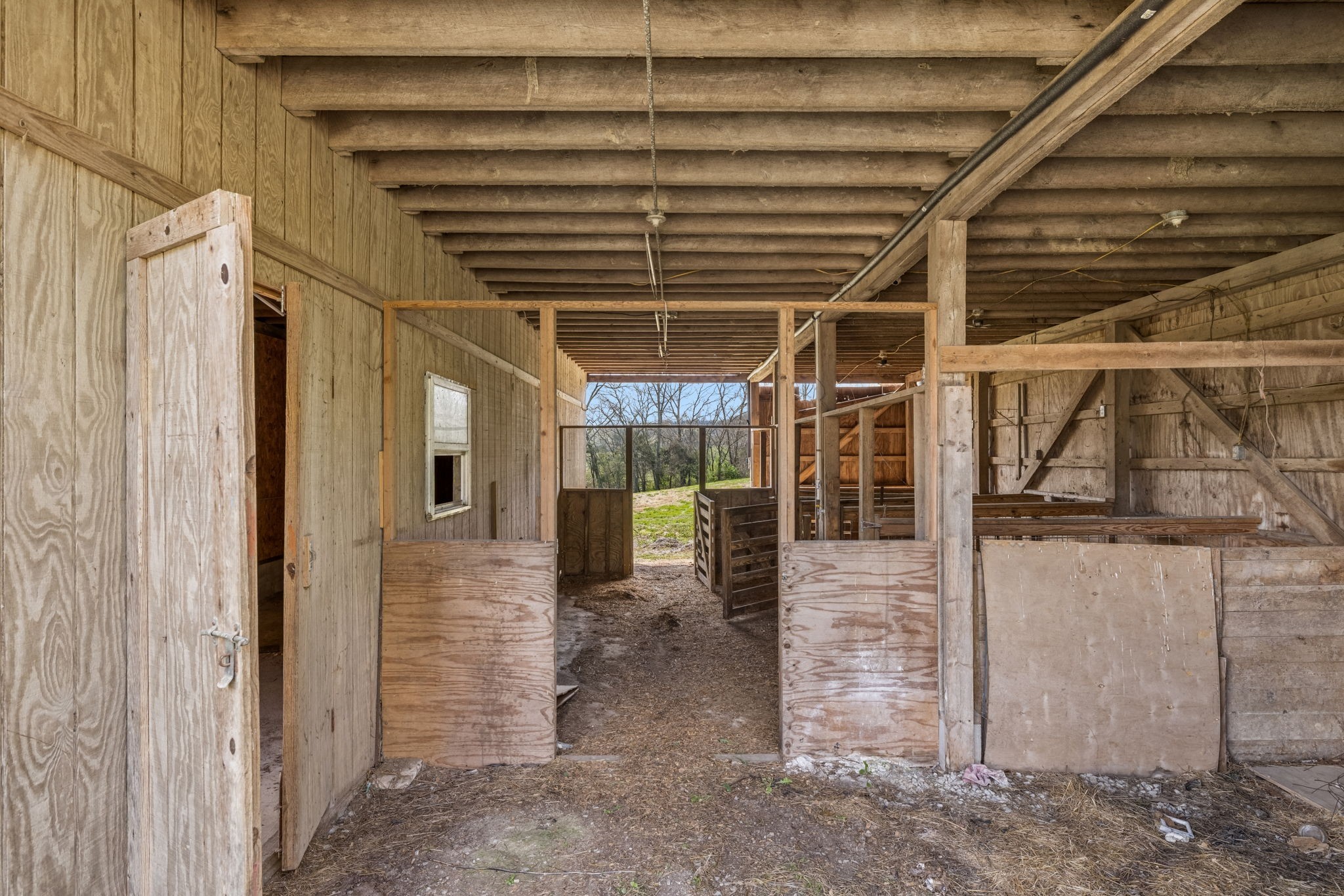 5497 Carters Creek Pike